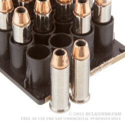 200 Rounds of .38 Spl Ammo by Federal Hydra-Shok Low Recoil - 110gr JHP